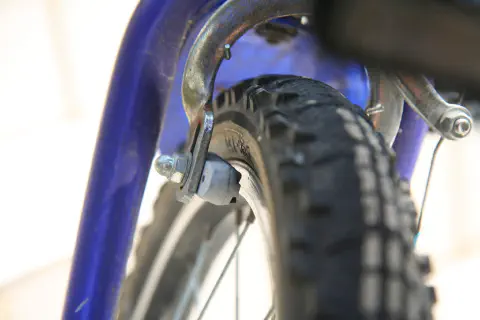 反対側は隙間が大きい