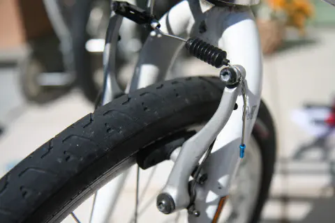 フロントVブレーキ(交換前)