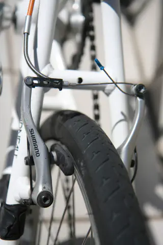 リアVブレーキ(交換前)