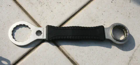 ホローテック用ボトムブラケット工具