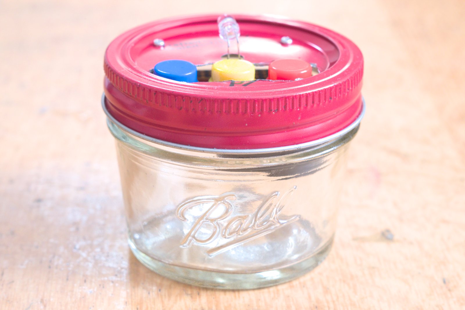 Ballメイソンジャーを外装としたTVリモコンの完成