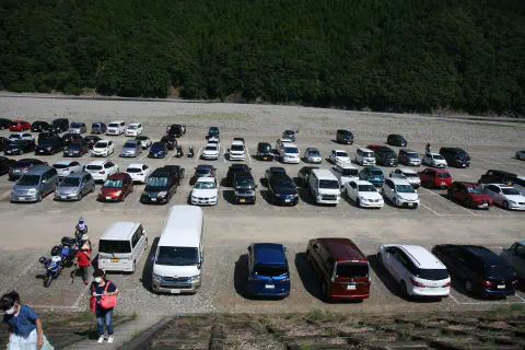 熊野本宮大社の駐車場