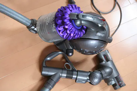 5年も使用している満身創痍のダイソン DC47
