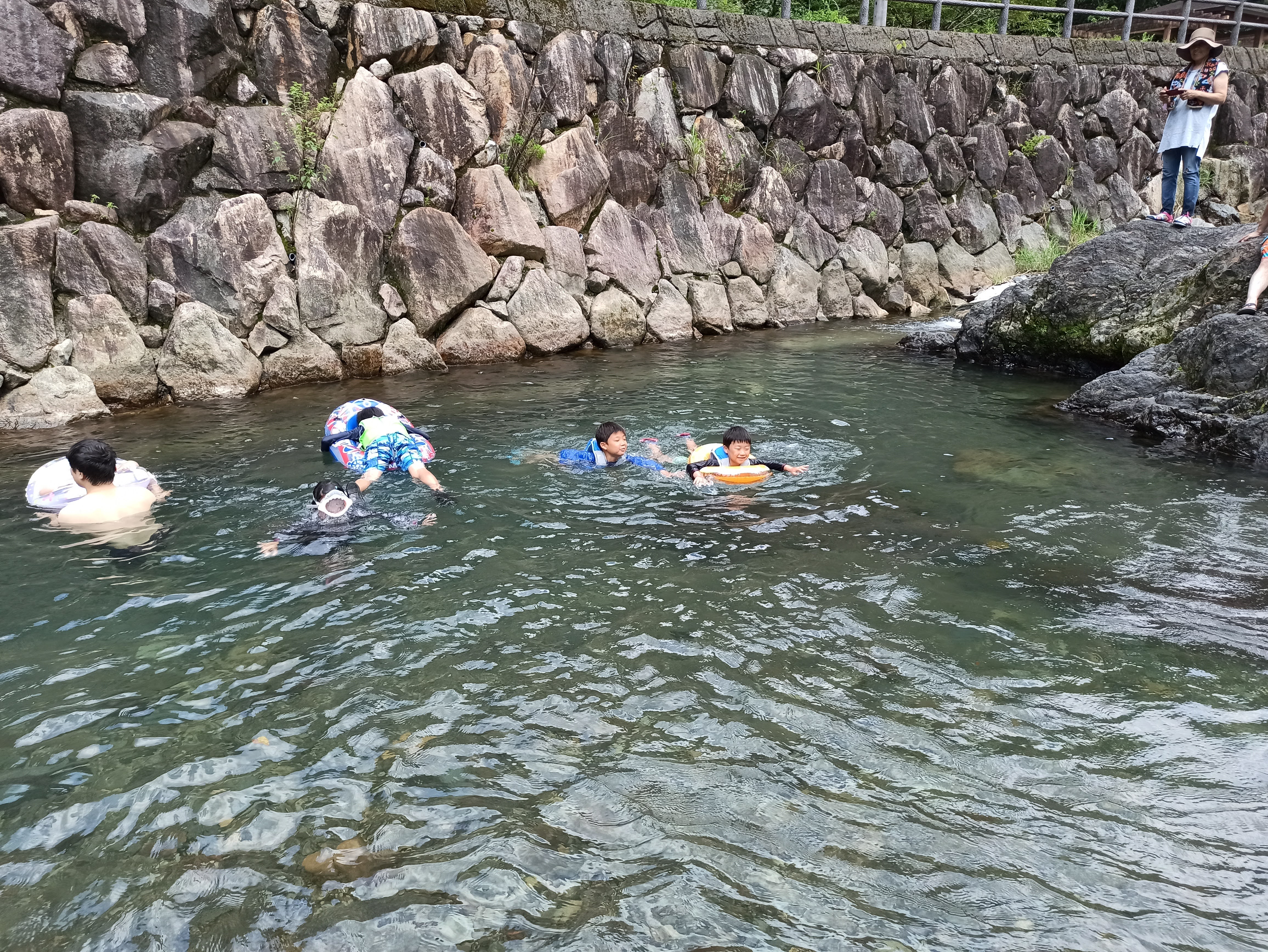 岩